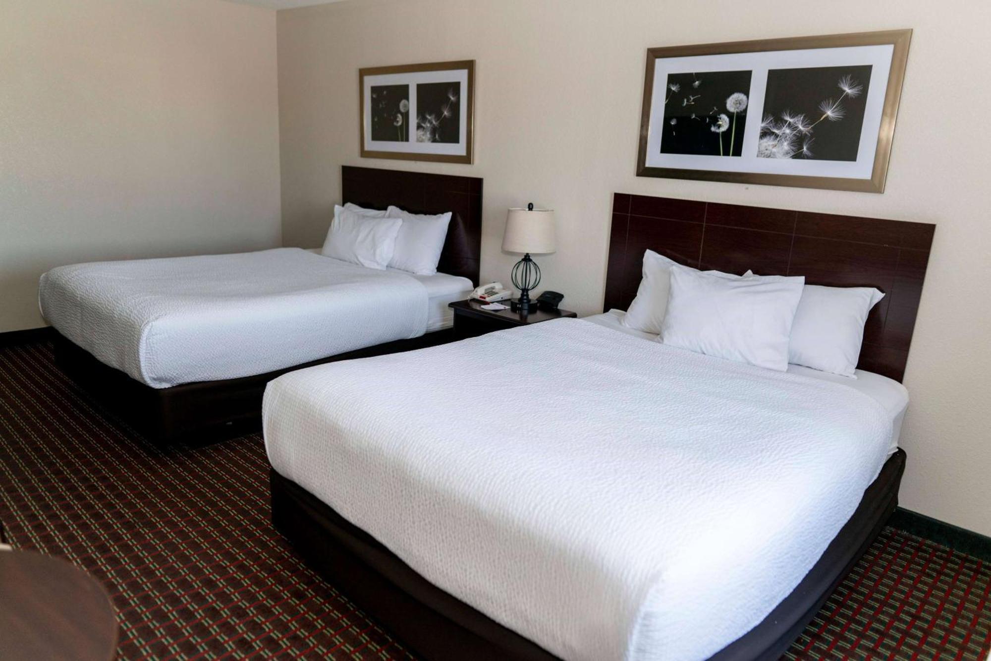 Ramada By Wyndham Tell City Εξωτερικό φωτογραφία